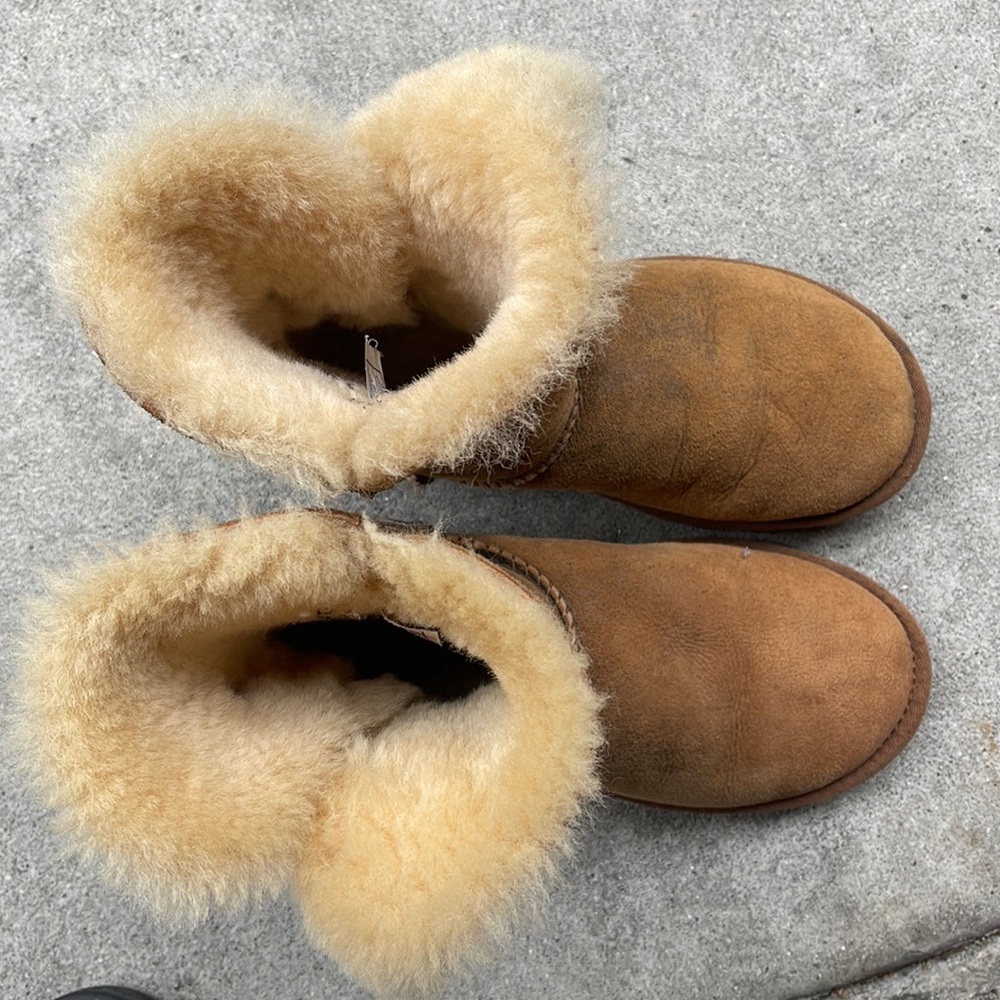 Ugg Boot - image 2